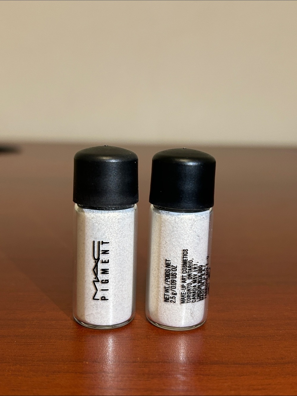 2/$15 MAC Pigment Vanilla travel size 2.5g